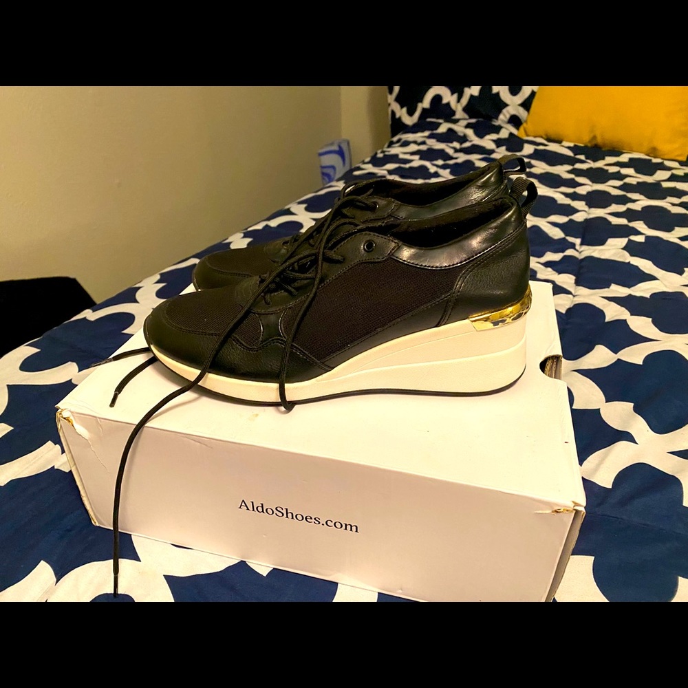 Aldo Tennis shoe wedges
